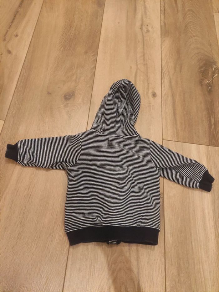 Veste tape à l'oeil 9 mois - photo numéro 2