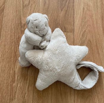 Peluche musicale bebe