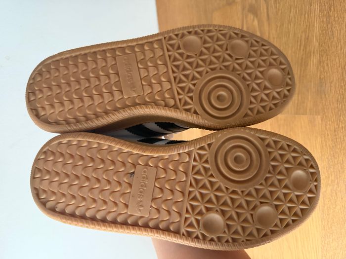 Basket adidas samba XLG pointure 36 - photo numéro 7