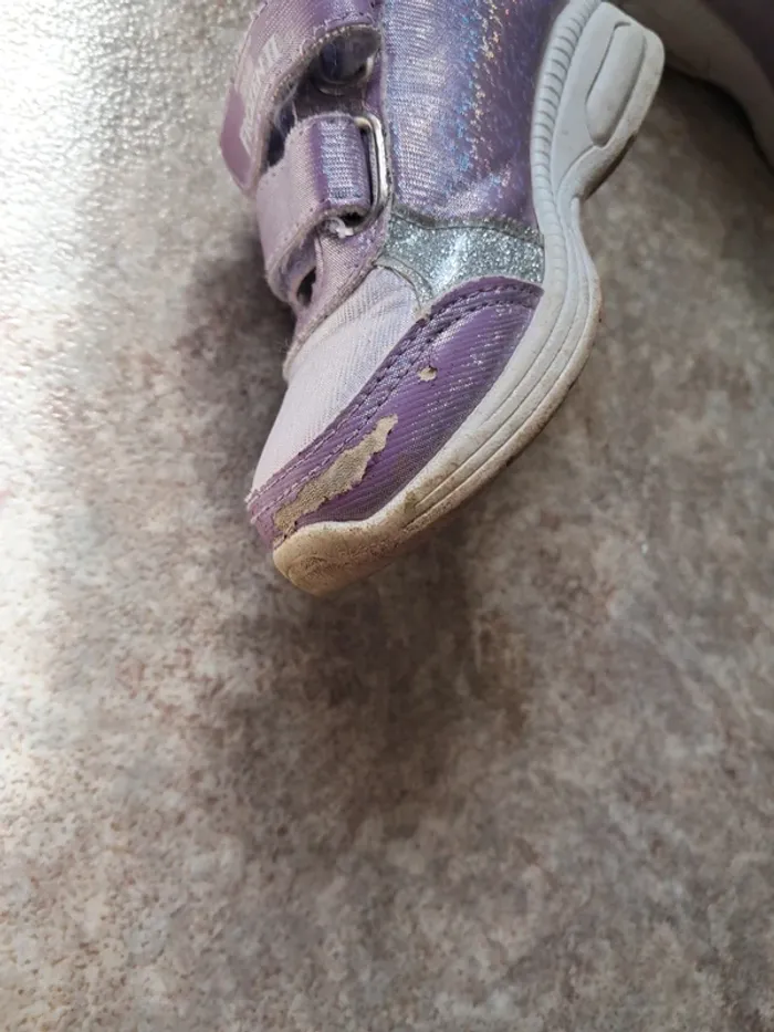 Chaussure taille 24 - photo numéro 4