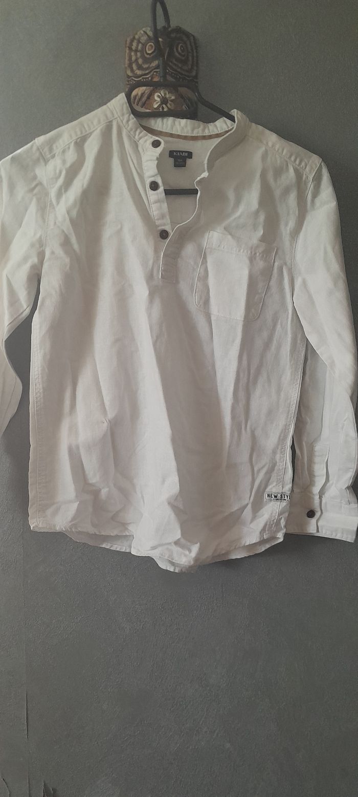 Chemise fermée