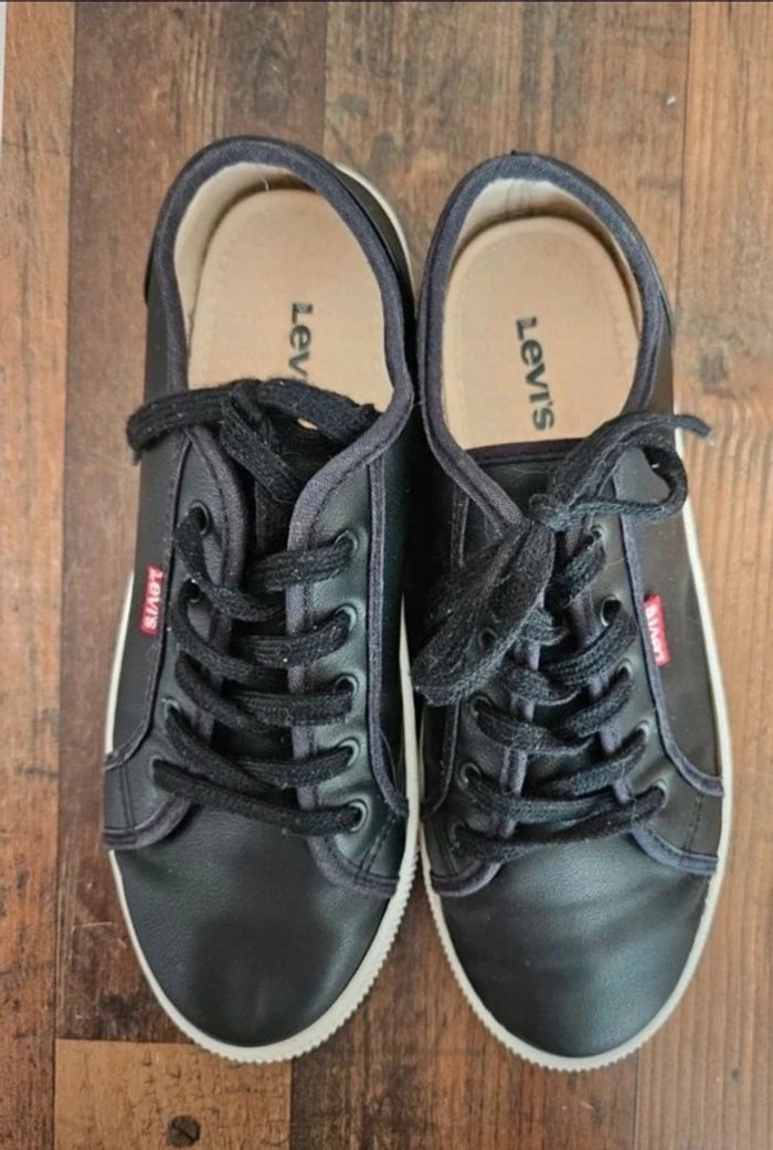 Basket Levis Malibu cuir femme pointure 40 - photo numéro 3