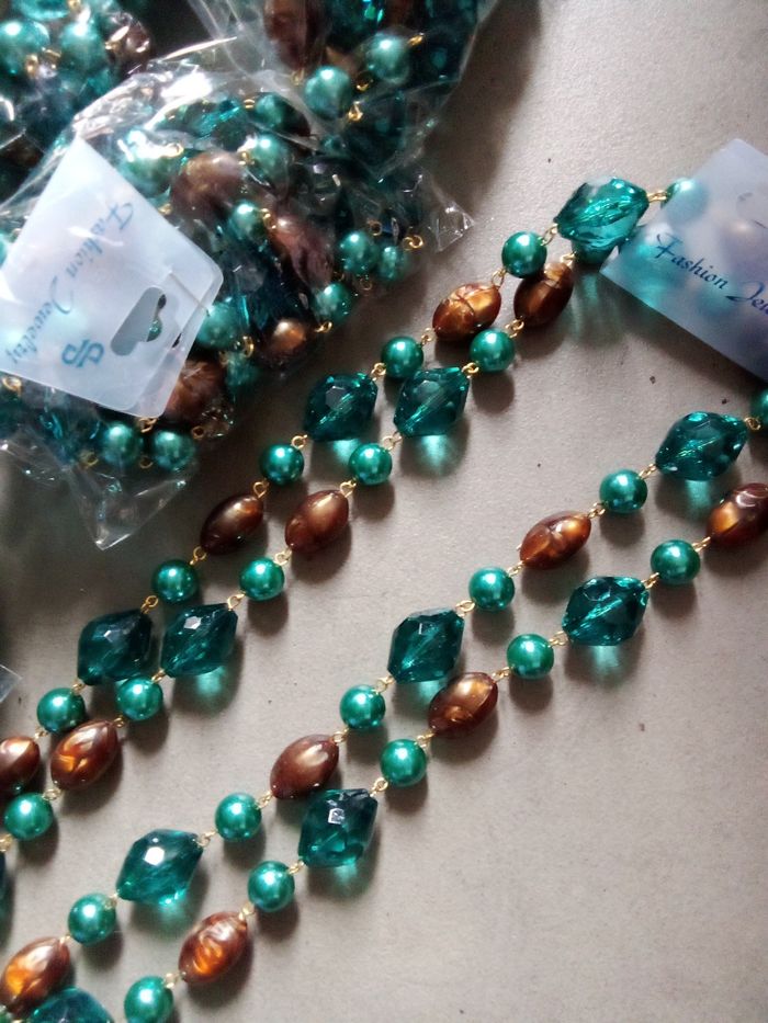 Lots revendeur 12 collier sautoir🩵 - photo numéro 2