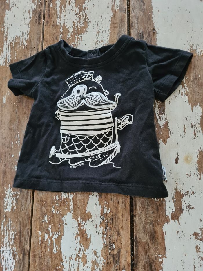 Lot trois t-shirts manches courtes 1 mois et 3 mois - photo numéro 3