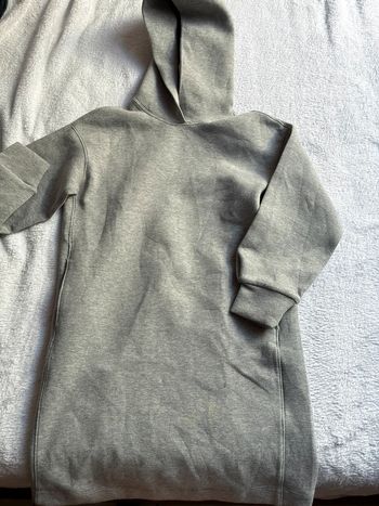 Pull gris