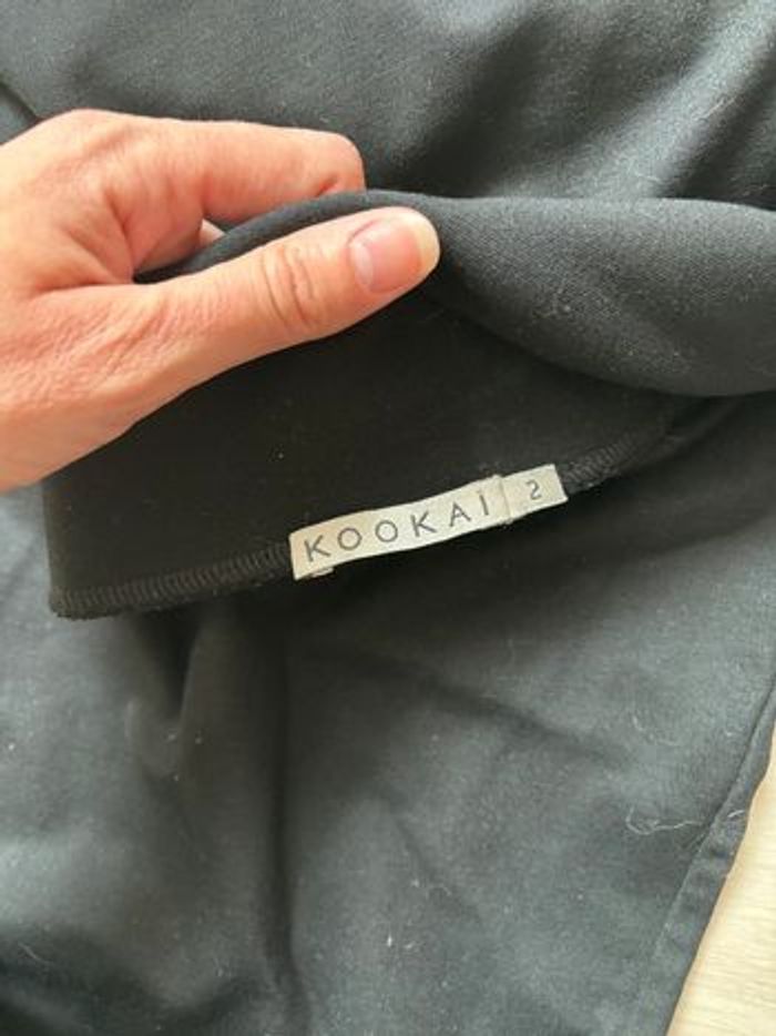 Robe noir - photo numéro 4