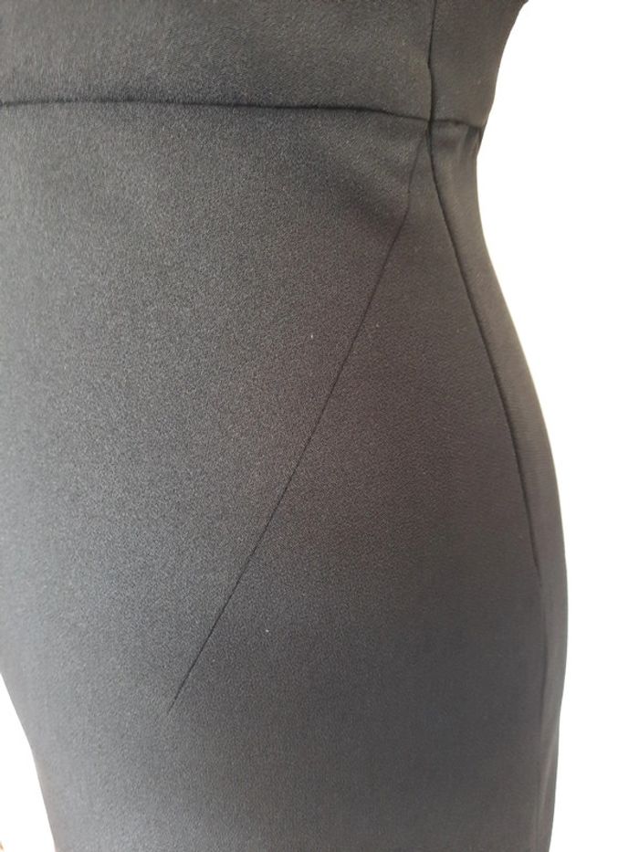 Robe noire dos nu Zara 36 #lora11femme36 - photo numéro 4