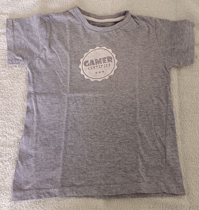 Lot de vêtements 10 ans en bon état - photo numéro 4