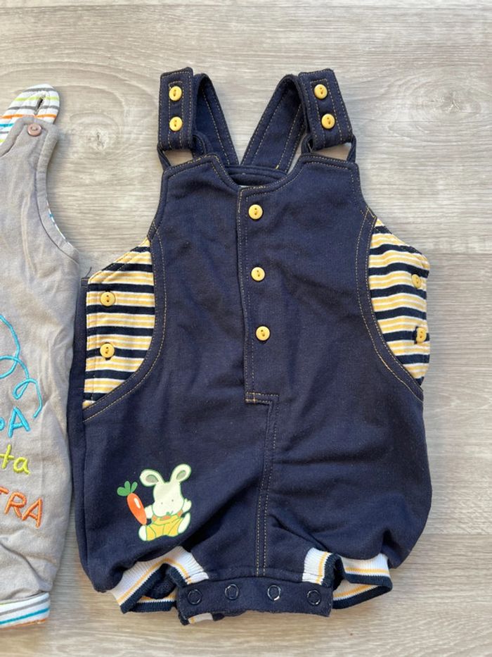 Lot 2 salopettes mi-saison 1mois - photo numéro 3