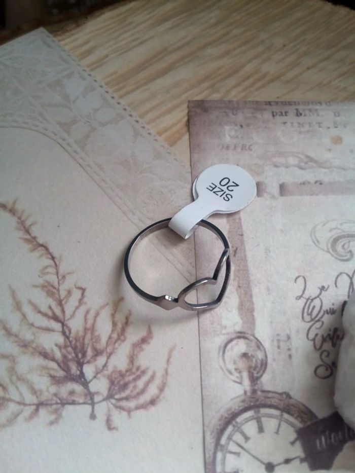 bague cœur argenté - photo numéro 2