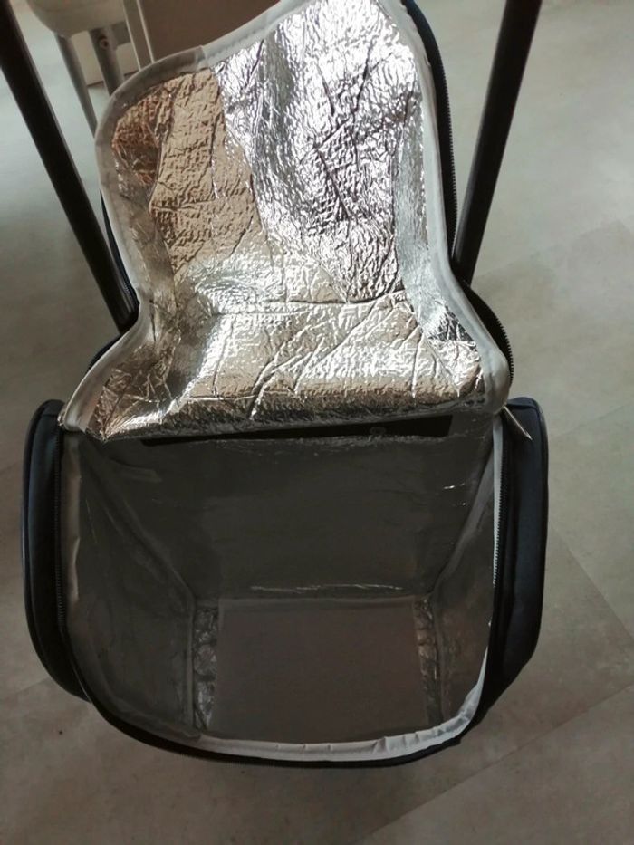 Trollet à roulettes isotherme neuf - photo numéro 3