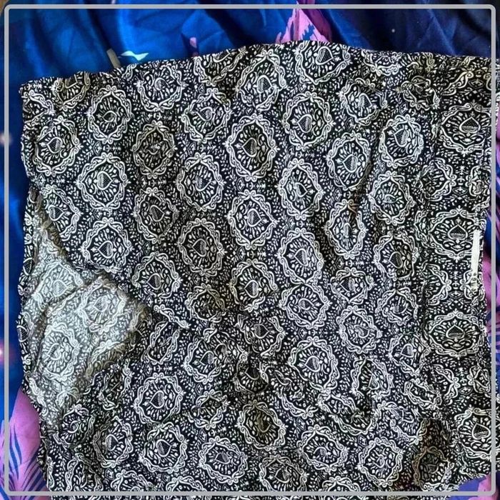 Mini jupe mandala taille 36 - photo numéro 3