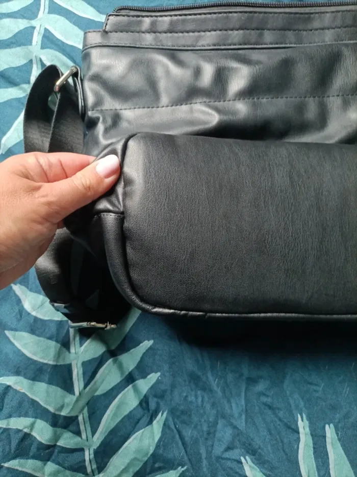 Superbe sac bandoulière LPB - photo numéro 5