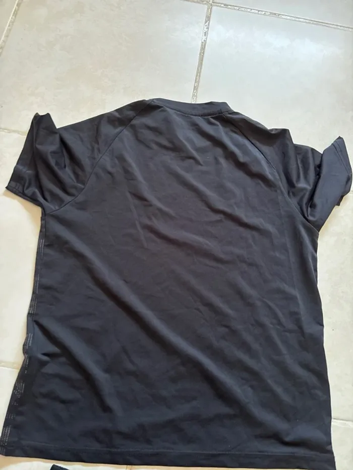 Ensemble de sport garçon taille 10ans - photo numéro 6