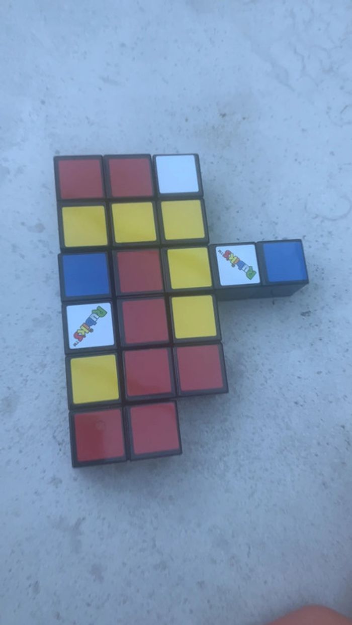 Jouet rubiks figurine - photo numéro 6