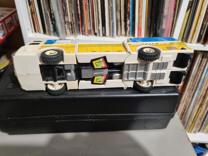 bus-bot transformable shuttle bus vintage 80' hobbies toys - photo numéro 5