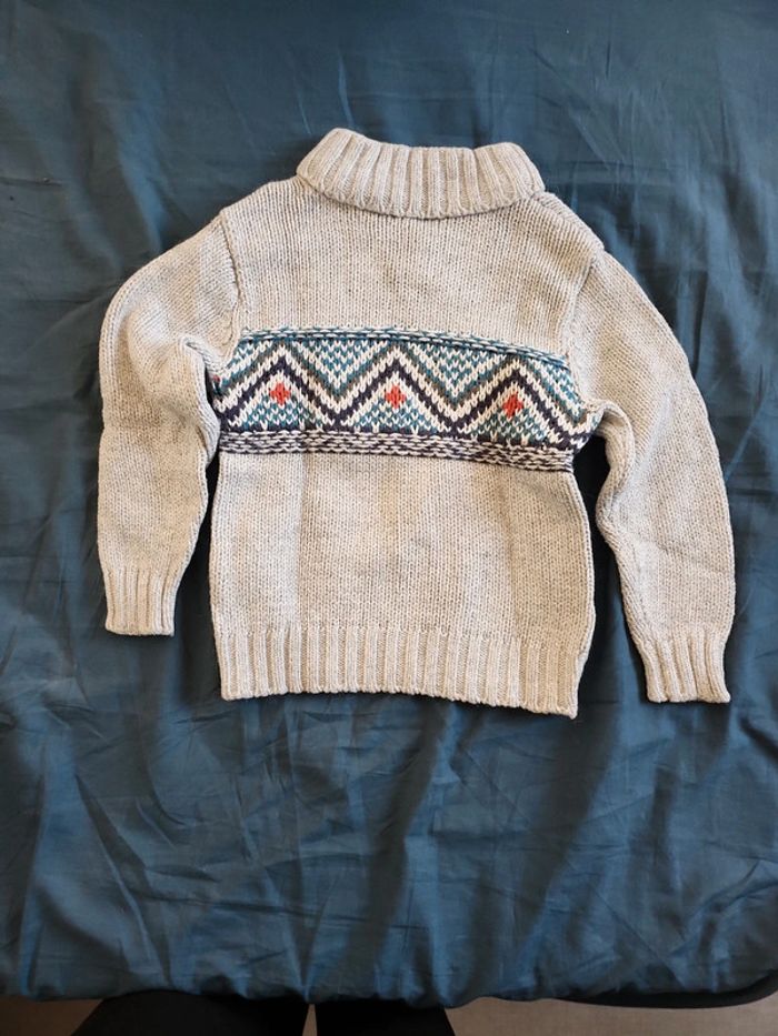 Pull 6 ans - photo numéro 4