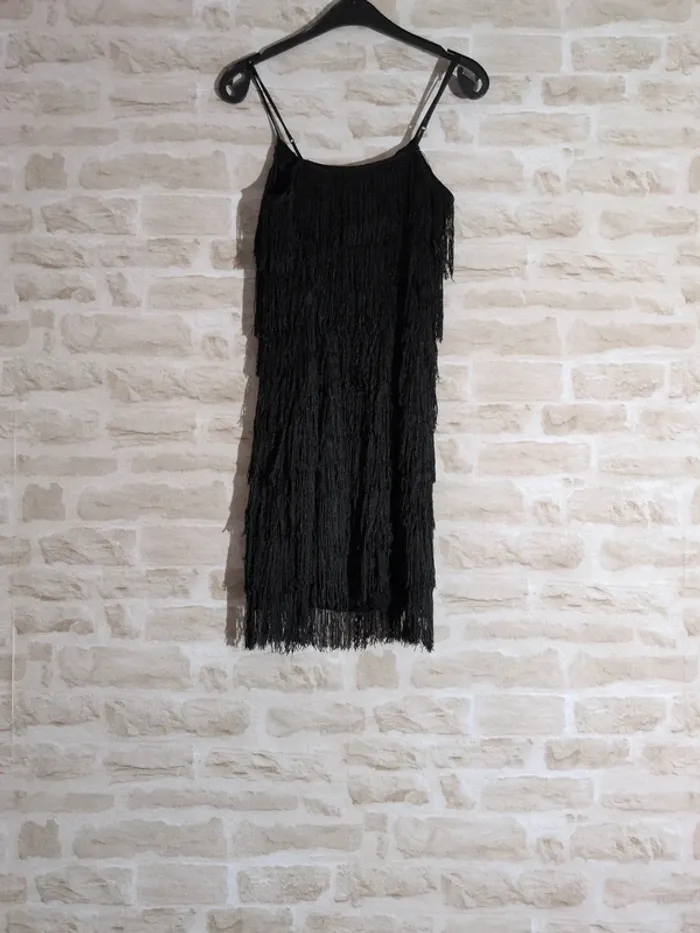Robe noire à franges – Etam – Taille 36 - photo numéro 3
