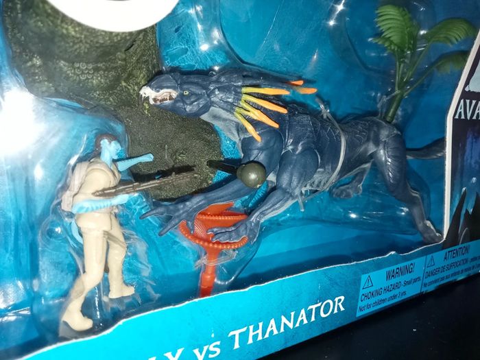 Avatar Jake Sully vs Thanator figurines McFarlane toys New sealed in box - photo numéro 3