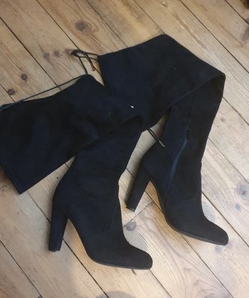 Cuissardes bottes noires à talons effet velour