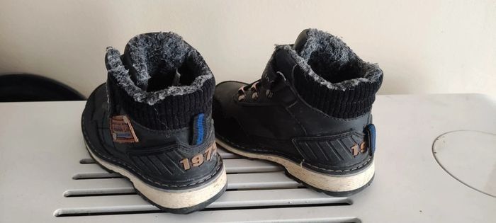 Chaussures montantes taille 24