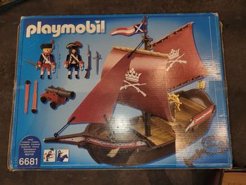 Chaloupe soldat/Bateau pirates  6681