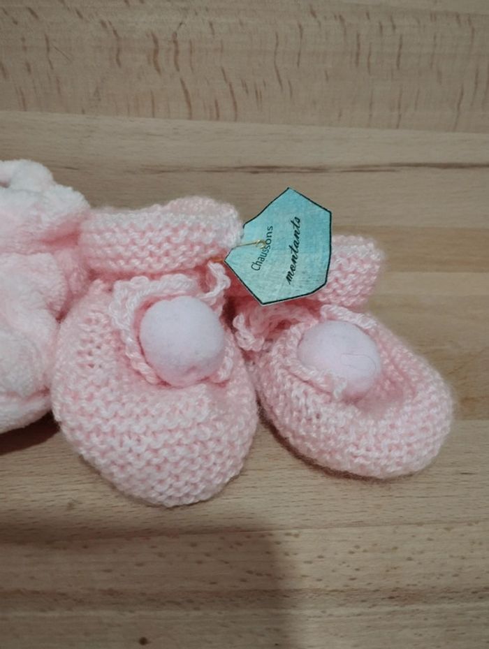 2 paires de chaussons naissance neufs - photo numéro 4