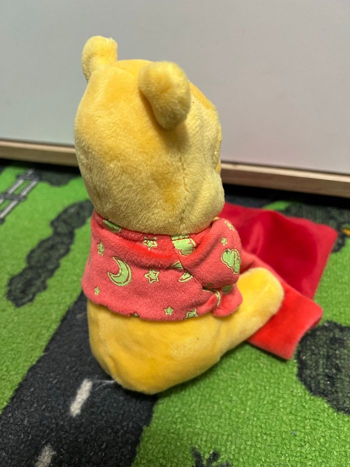 Peluche 🧸 Winnie l’ourson - photo numéro 3