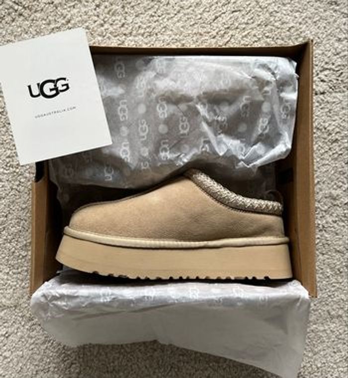 Sabots fourrées UGG Tazz - Taille 38 - Neuves - photo numéro 9