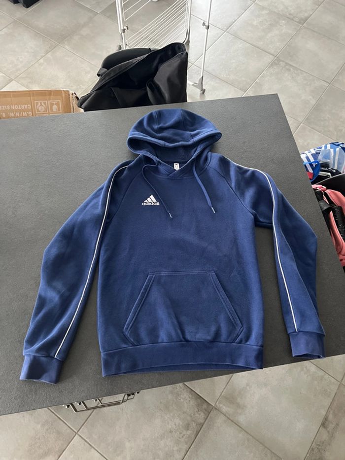 Sweat Adidas capuche 16 ans