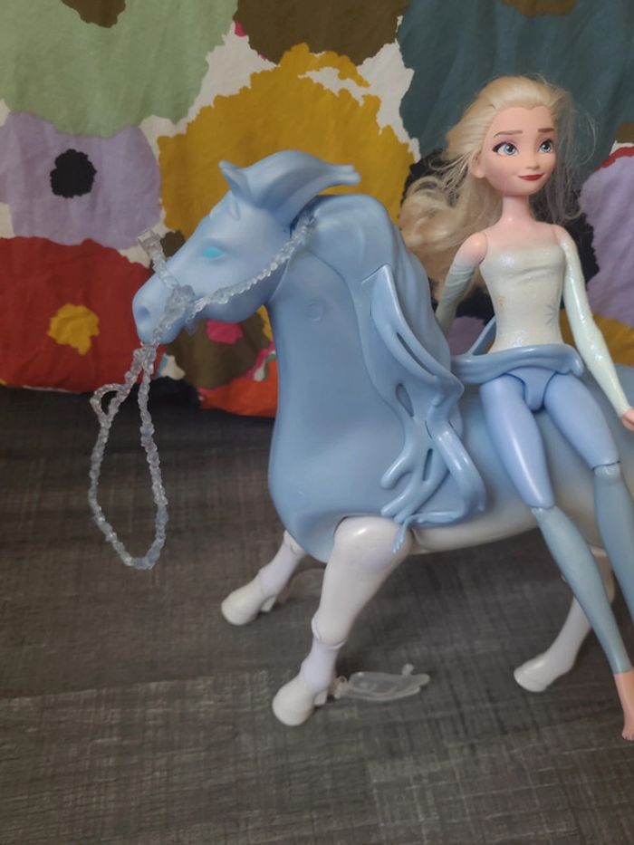 Elsa et son knok - photo numéro 3