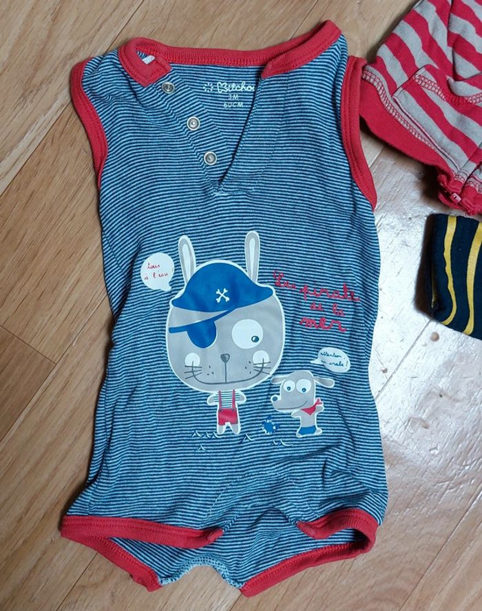 Lot vêtements 3 mois - photo numéro 2