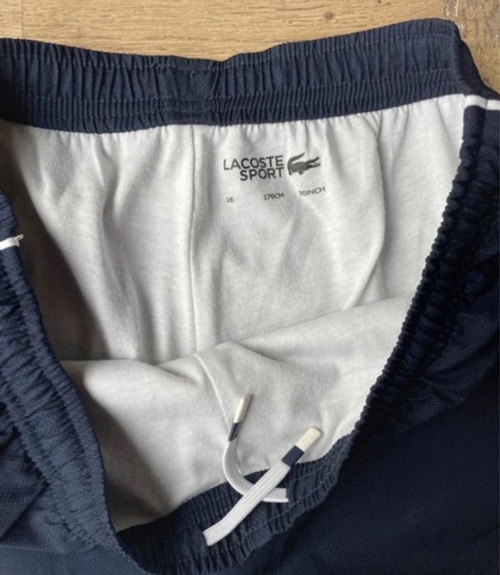 Ensemble jogging Lacoste garçon / fille 16 ans neuf - photo numéro 9