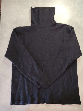 Pull col roulé