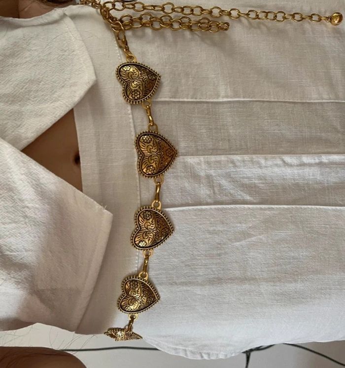 Ceinture chaîne coeur doré longueur 110 cm