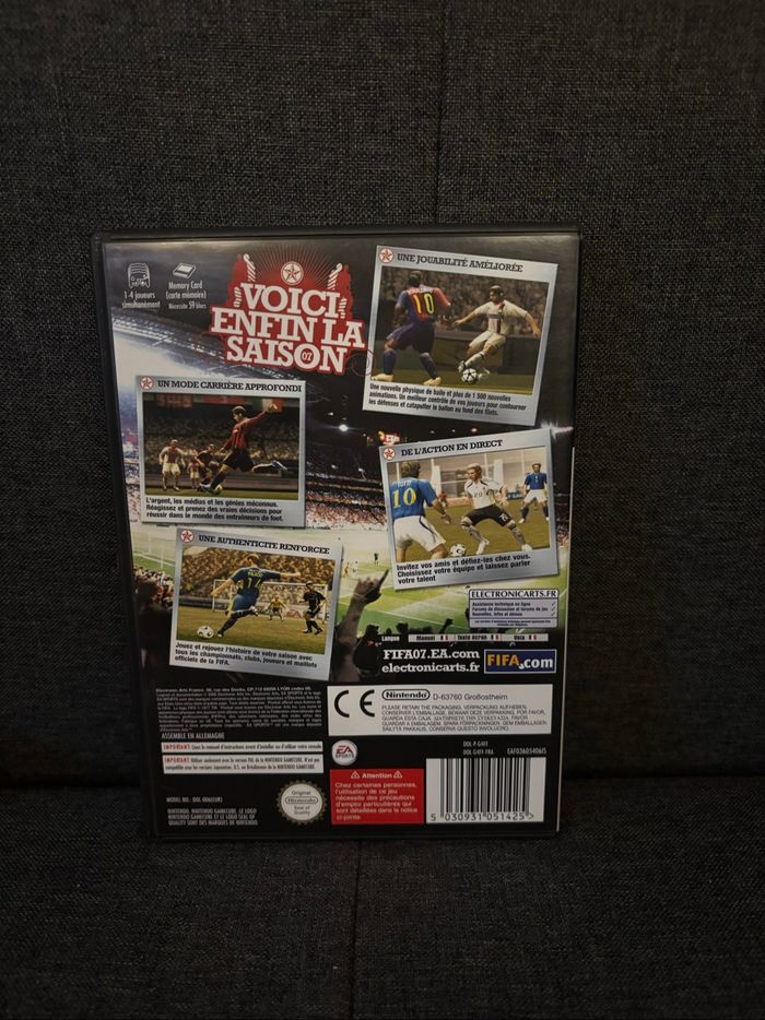 FIFA 07 Gamecube avec notice - photo numéro 2