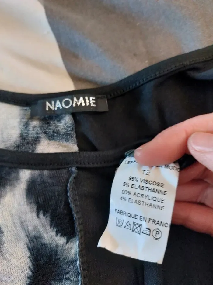 Tunique noire mouchetée taille 40 - photo numéro 7