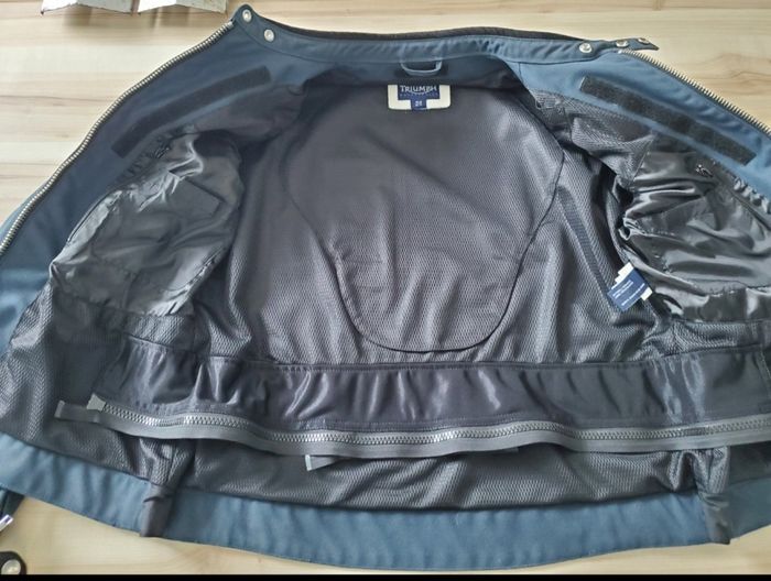 Veste moto Triumph taille L - photo numéro 10
