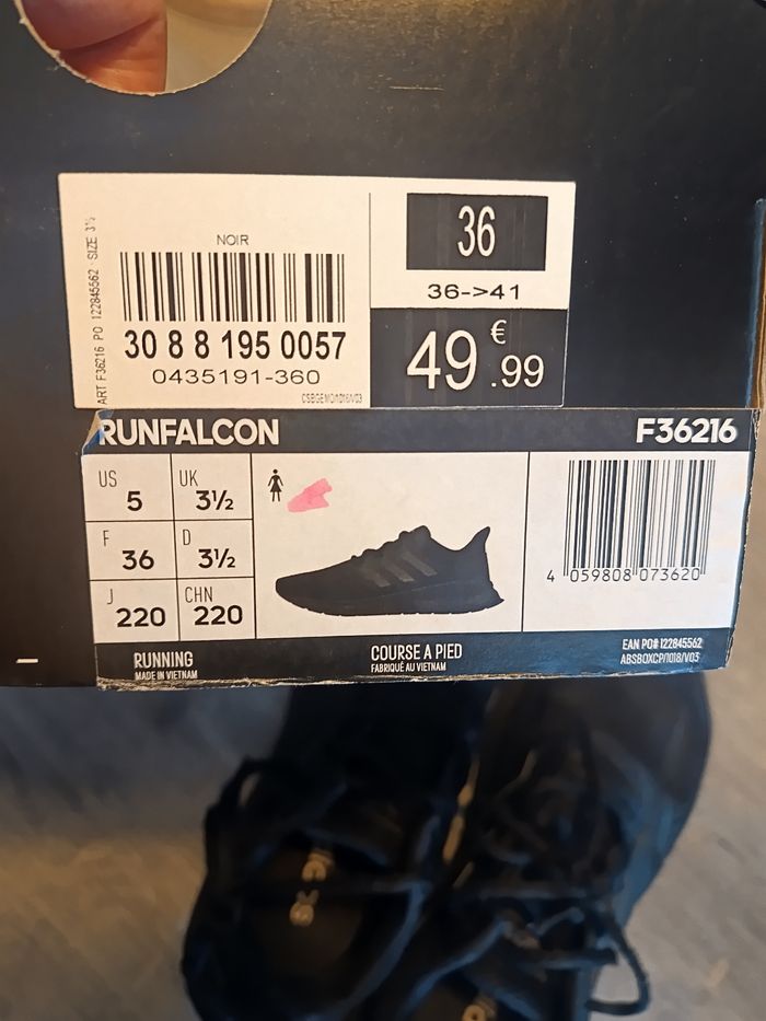 Baskets Adidas 36 - photo numéro 8