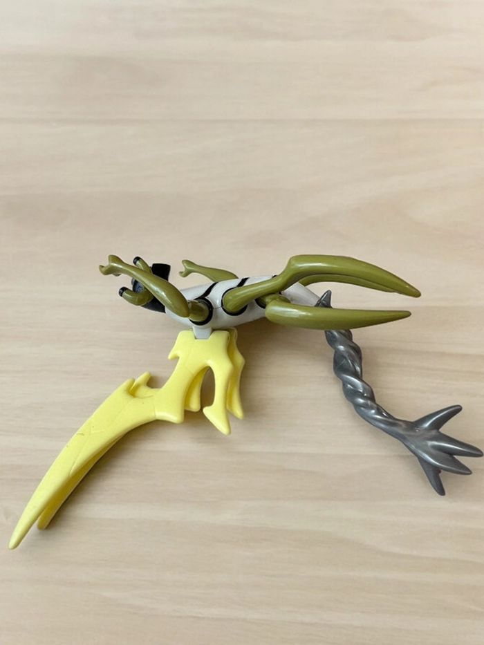 2006 Bandai Rare figurine articulée Ben 10 Stinkfly Stink Fly 10cm - photo numéro 9