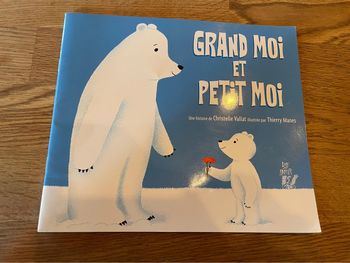 Livre Lire c’est partir Grand moi et petit moi
