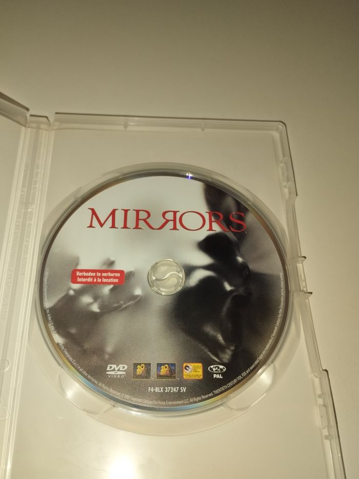 DVD Mirrors - photo numéro 3