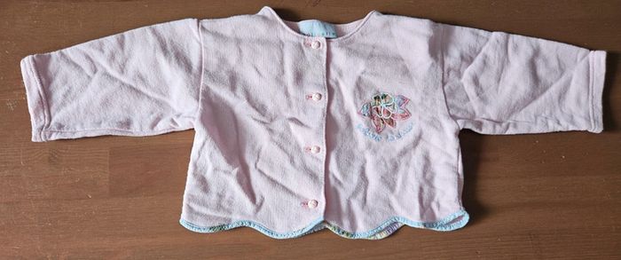 Lot gilets 12 mois - photo numéro 10