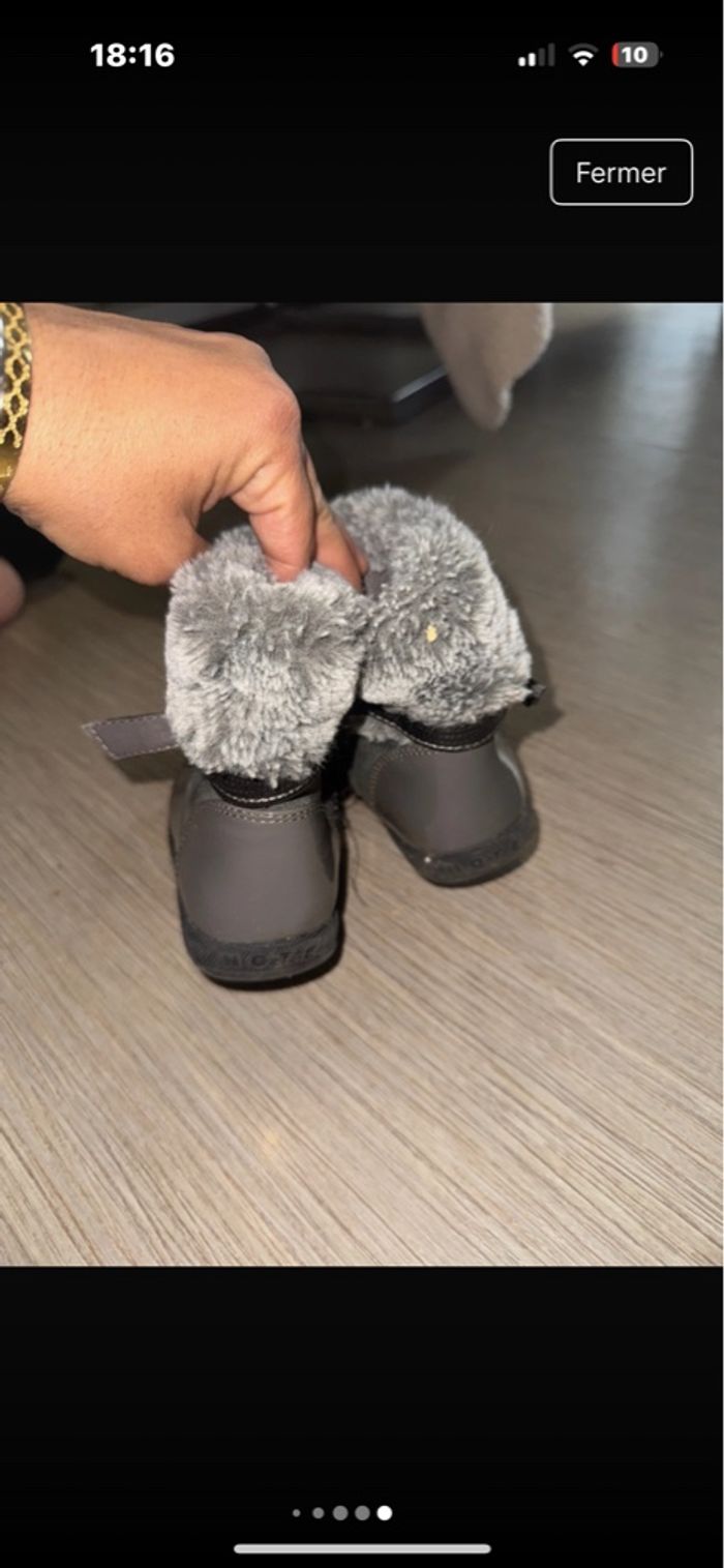Bottine fille taille 23 très bon état - photo numéro 2