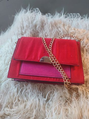 Pochette bicolore fuchsia et rouge New Look