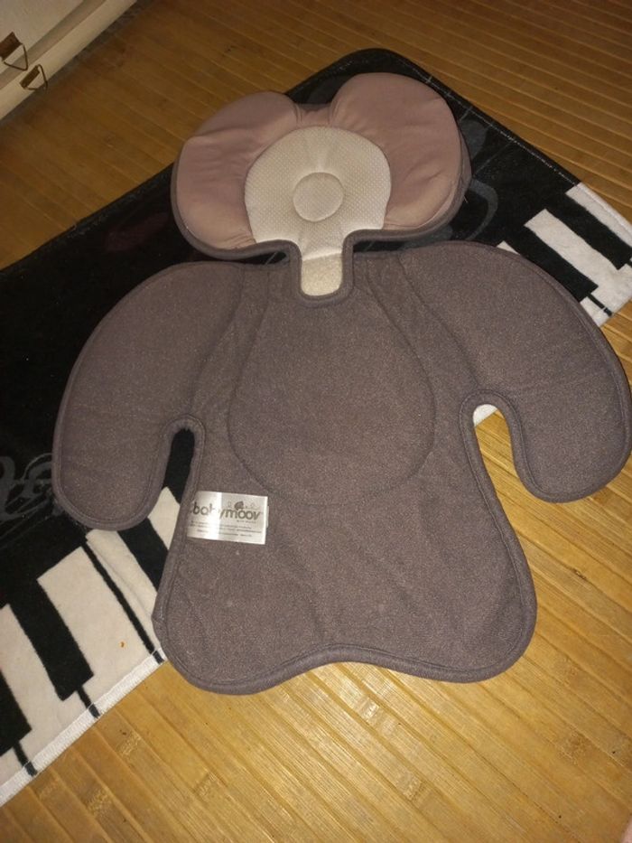 Réducteur naissance a 6 mois - photo numéro 5