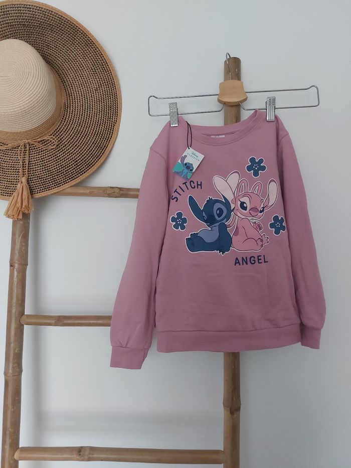 Sweat pull fille Stitch Disney 8 ans