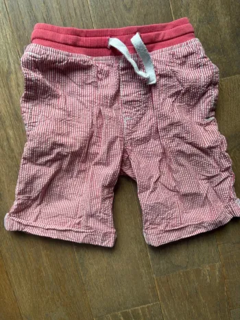 Short rayé 6 ans Monoprix tbe