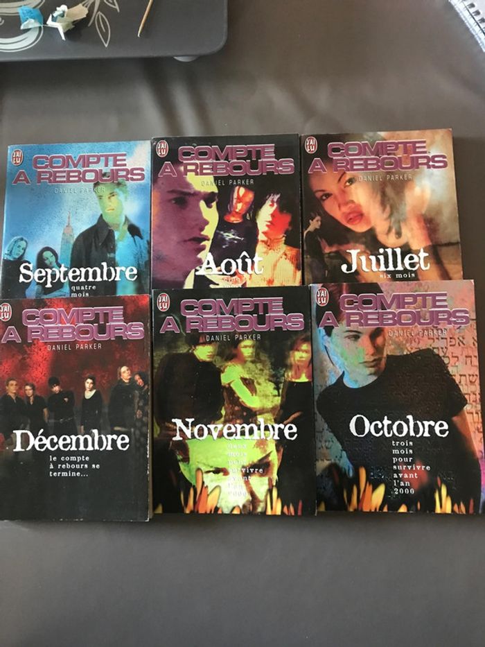 Lot 12 livres Compte a rebours - photo numéro 2