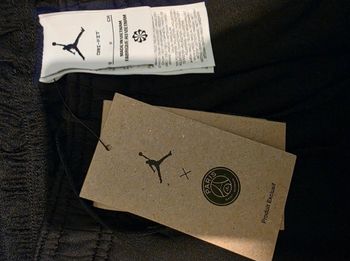 Pantalon Nike Jordan x PSG – S adulte – Slim Fit – Neuf avec étiquettes
